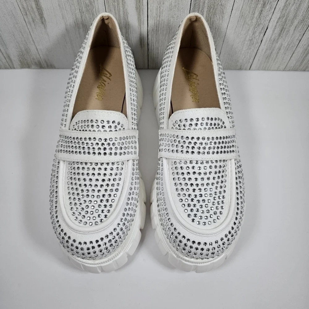 Vegan NEW white jeweled chunky platform lightweight man made y2k size 7.5